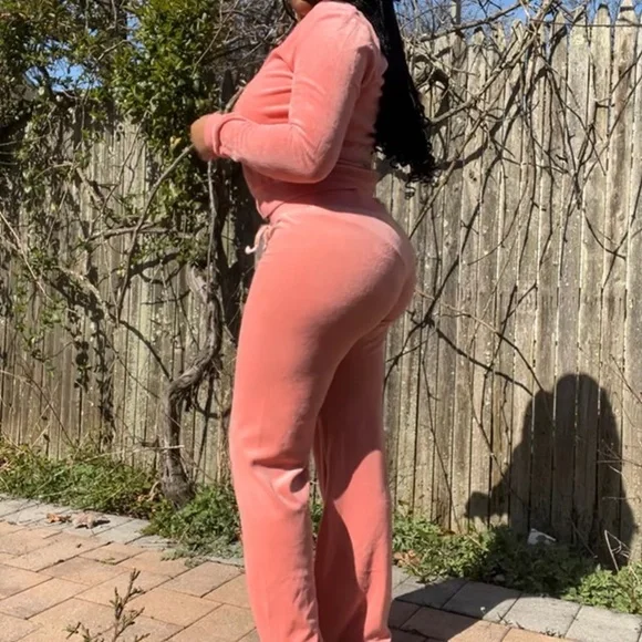 Juicy Couture Tracksuit Set - Picture 5 of 10